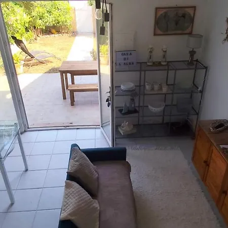 Prázdninový dům Casa Di L'alba *